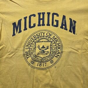VTG University of Michigan T-Shirt Men's L Yellow Graphic Single Stitch USA Made
